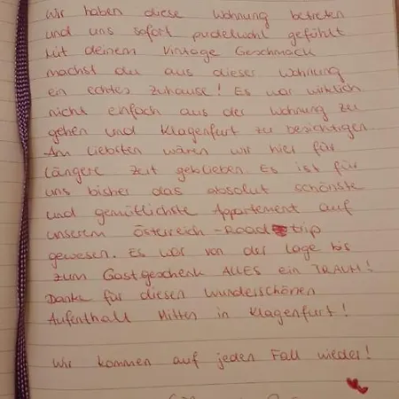 Sandra's Lounge Daire