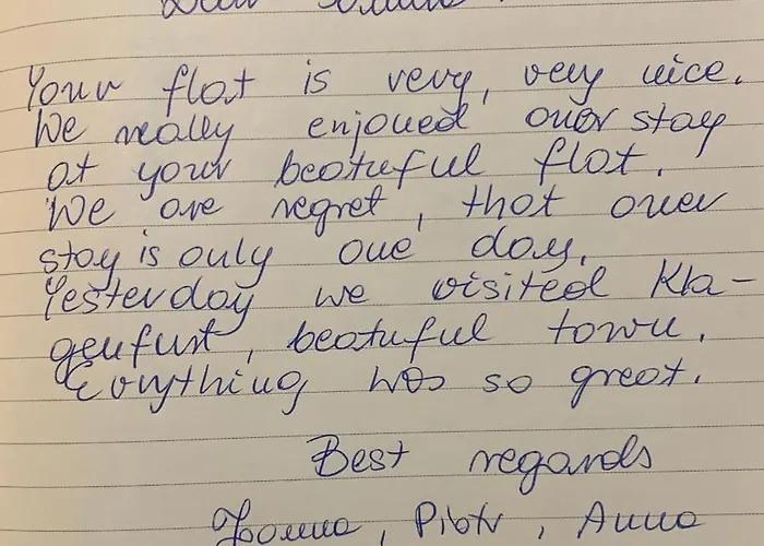 Sandra's Lounge * Klagenfurt am Woerthersee