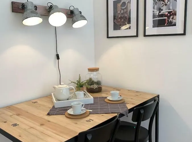 Sandra's Lounge * Klagenfurt am Woerthersee